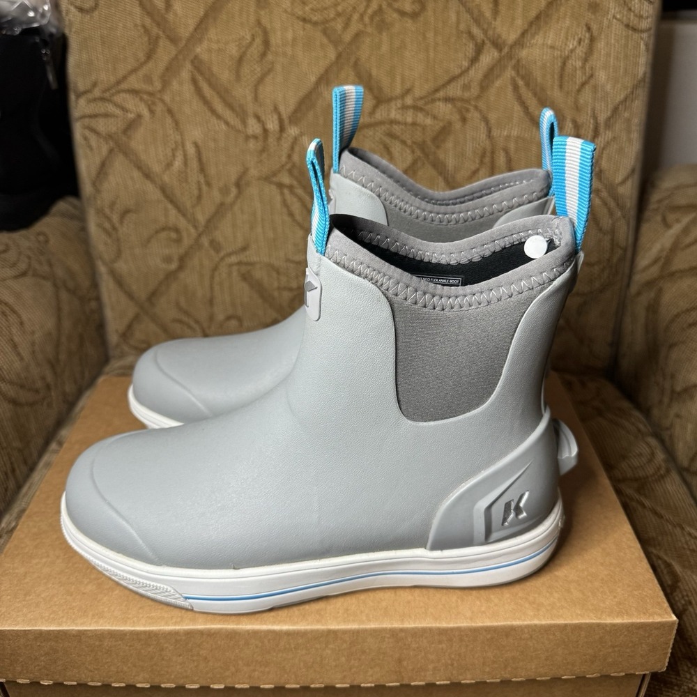 Korkers‎ Women's 0 Neo Flex Ankle Boot with Fixed Kling-On Deck Soles Size 7 New